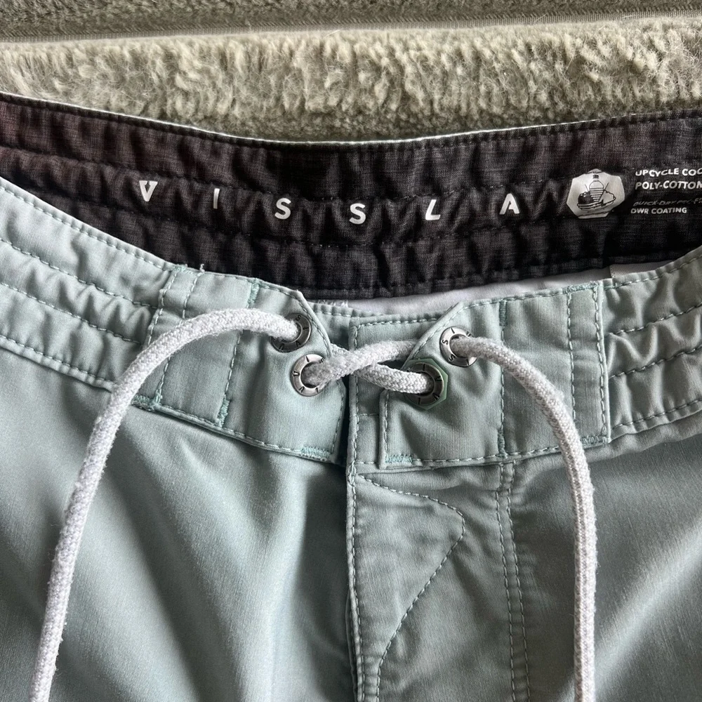 VISSLA Blue and Brown Board Shorts Quick-Dry Swimwear